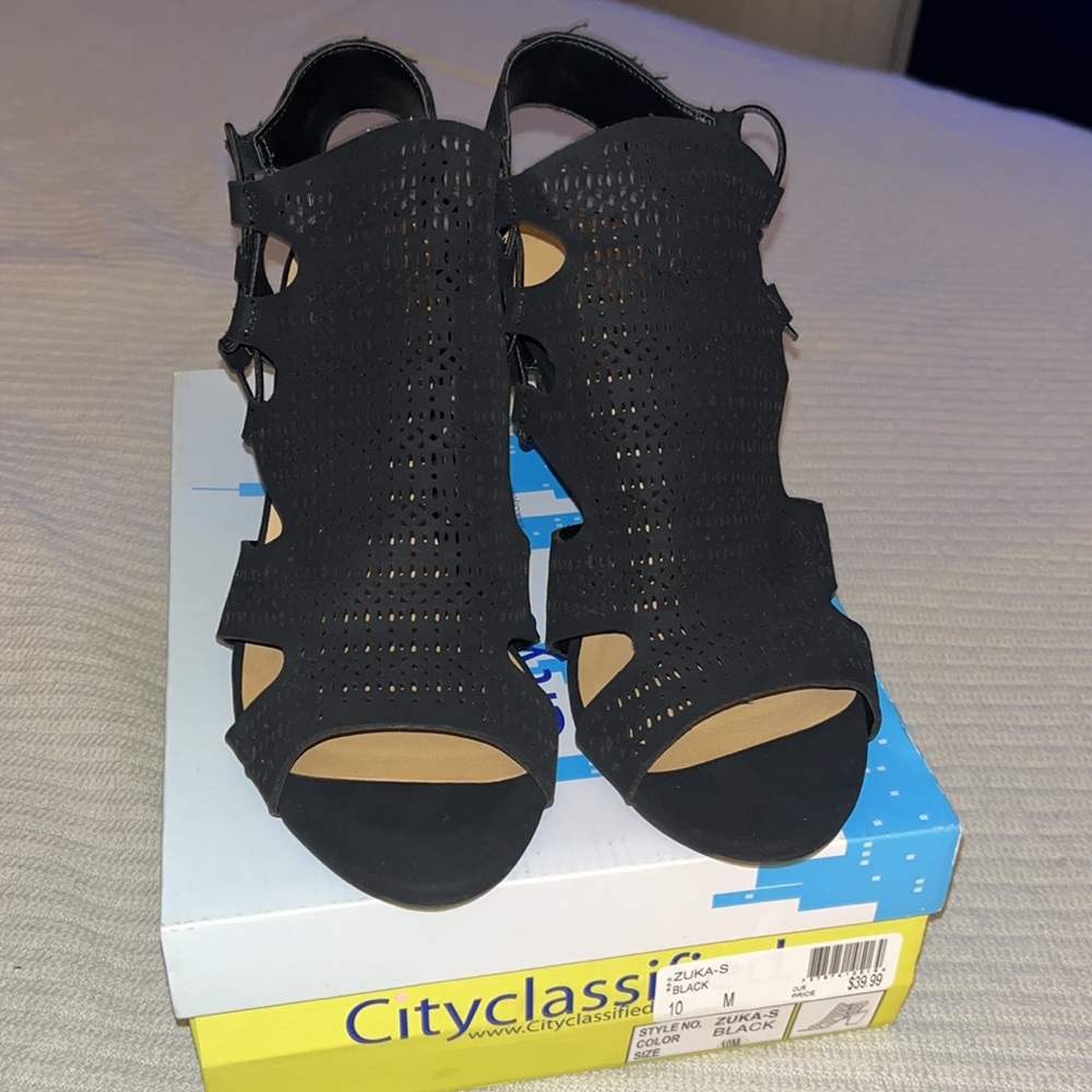 CityClassified Black Heels